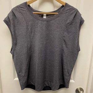 Lululemon gray top
